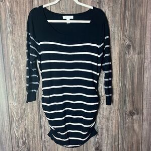 Motherhood Maternity Womens Sweater Large Black Cream Gray Stripe Casual Cozy